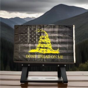 DONT TREAD ON ME American Flag Background 3 X 5